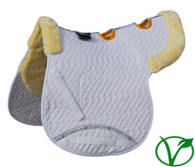 Load image into Gallery viewer, Rhinegold Luxe Fur Vented Numnah