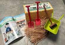 Load image into Gallery viewer, Crafty Ponies Stable / Muck Out Set
