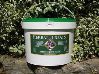 Omega Equine Herbal Treats 5kg Tub